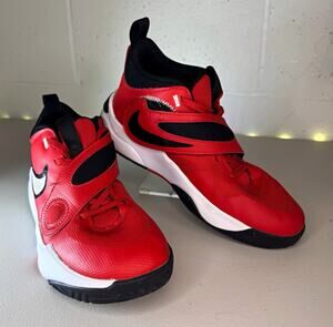 nike team hustle d 11 kids basketball shoes red black white size 6.5Y
